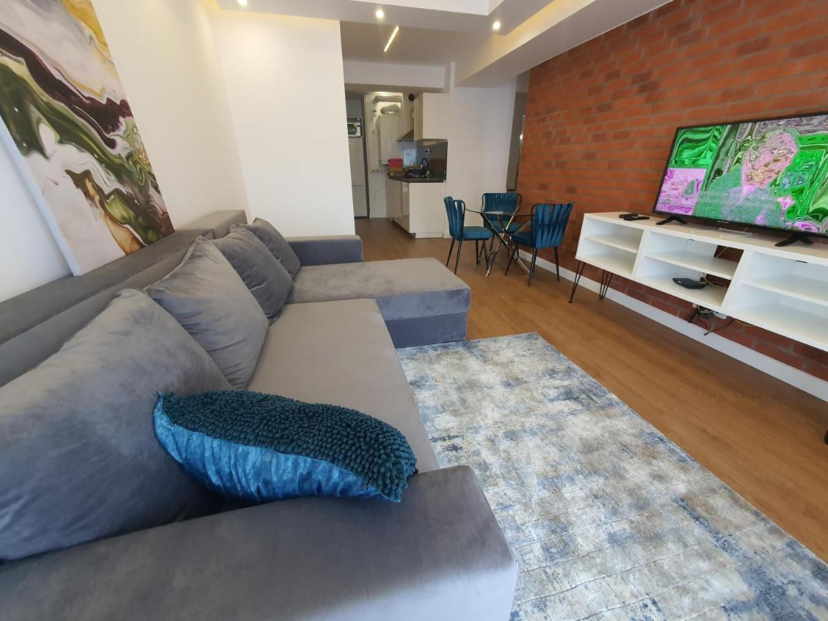 Upground14 Residence Apartments Bukarest Kültér fotó